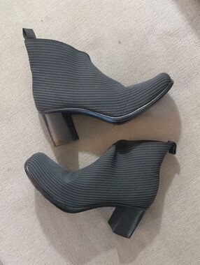 CHARLESTON SHOE CO. Black And Gray Pinstripe Ankle Booties